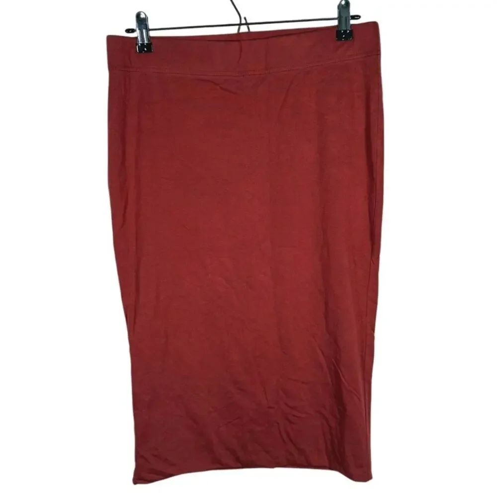 Peruvian Connection Pima Cotton Midi Pencil Skirt Size M Red Quiet Luxury Work